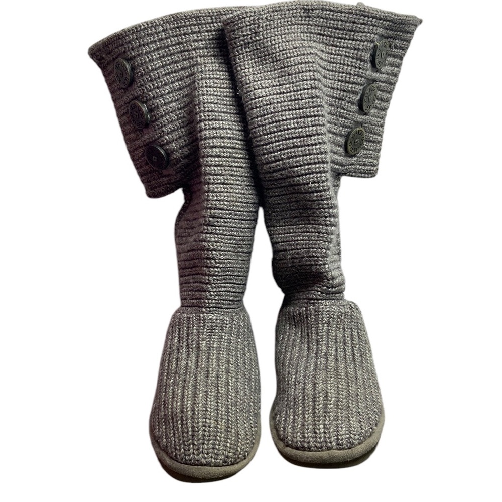 UGG Classic Cardy Knit Boot in Grey Women's size 8